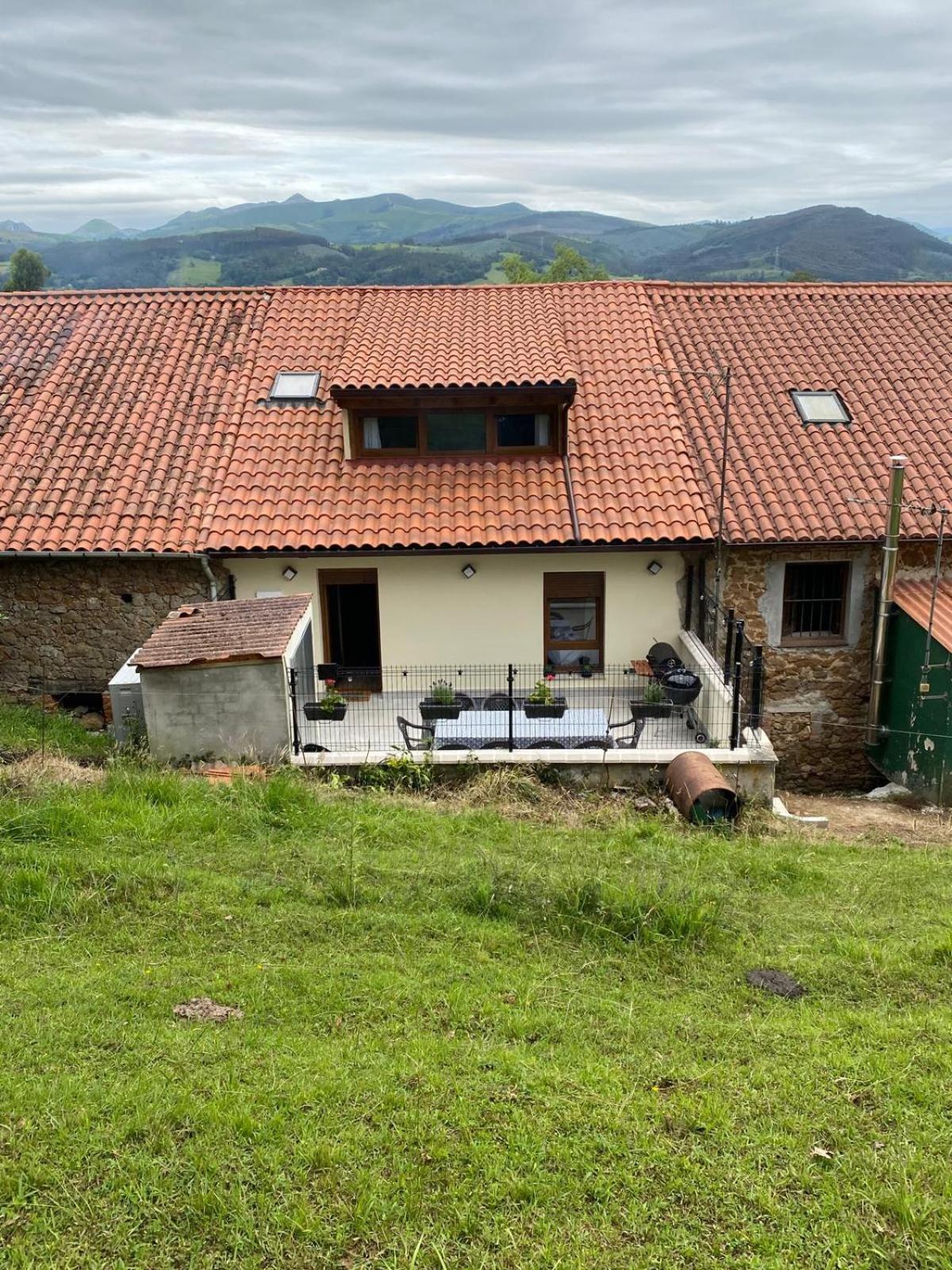 Casa Familiar Cerca De Cabarceno Villa Penagos Bagian luar foto